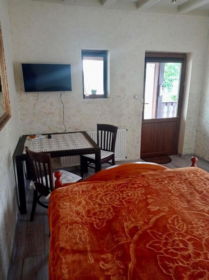 Ostello Gosciniec Zoska Ostrzyce Esterno foto